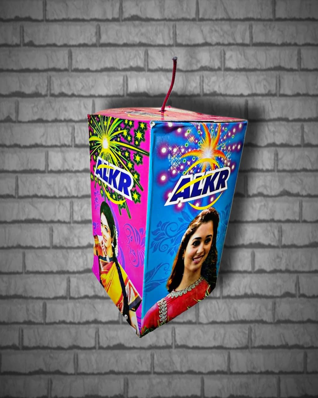 Paper Bomb 1/4 kg 
